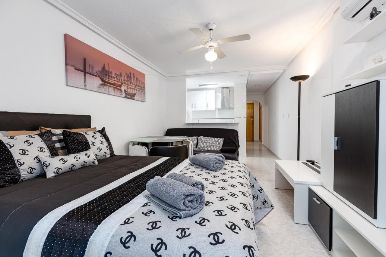 Studio Playa Del Cura Torrevieja Buitenkant foto